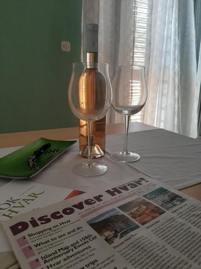 Guest House Zaninovic Хвар Экстерьер фото